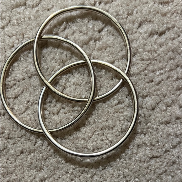 Elegant Lot of Silver Bangle Sets - Picture 3 of 8